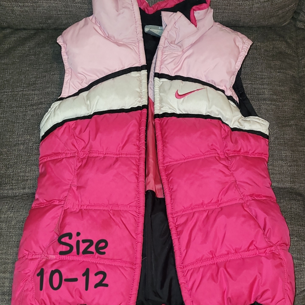 Nike girls vest